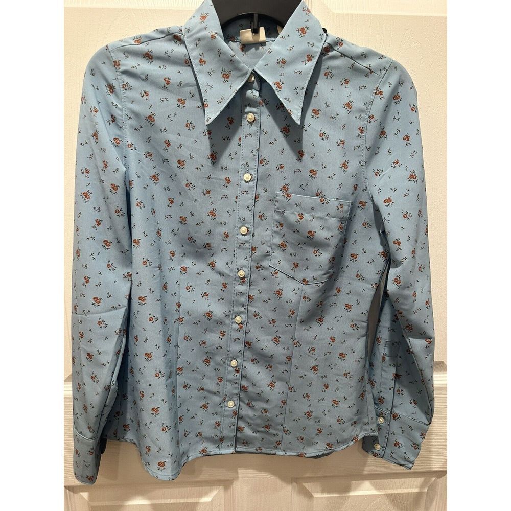 NWOTLevi's Light Blue Floral Button-Up Blouse